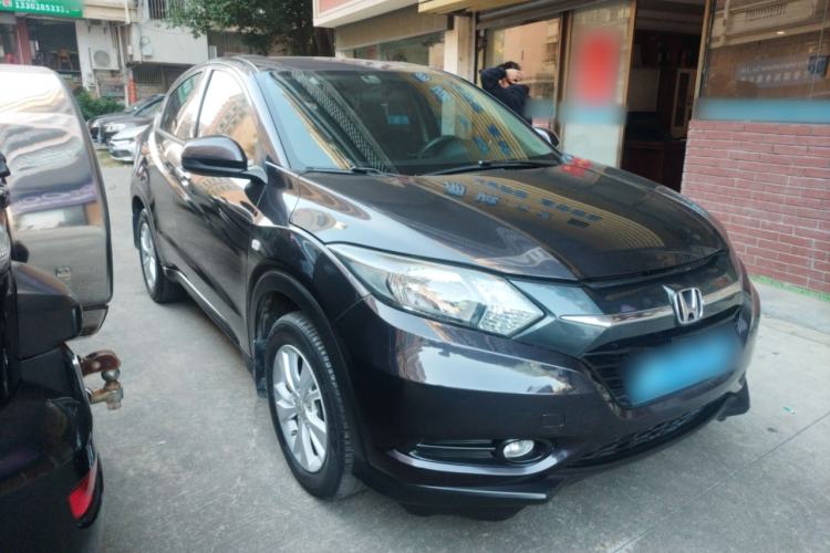 Used Honda Vezel 2015 1.8L CVT 2WD Elite Model
