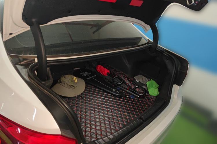 Used BMW 5 Series 2018 Revised Version 530Li Leading Edition Luxury Package
