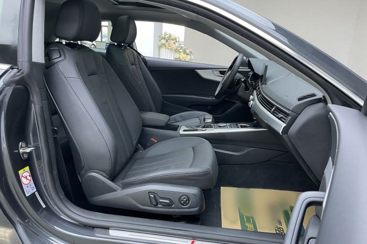 Used Audi A5 2020 Coupe 40 TFSI Fashion Edition China VI Emission Standard