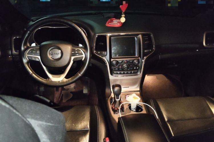 Used Jeep Grand Cherokee 2016 3.0L Elite Navigation Edition
