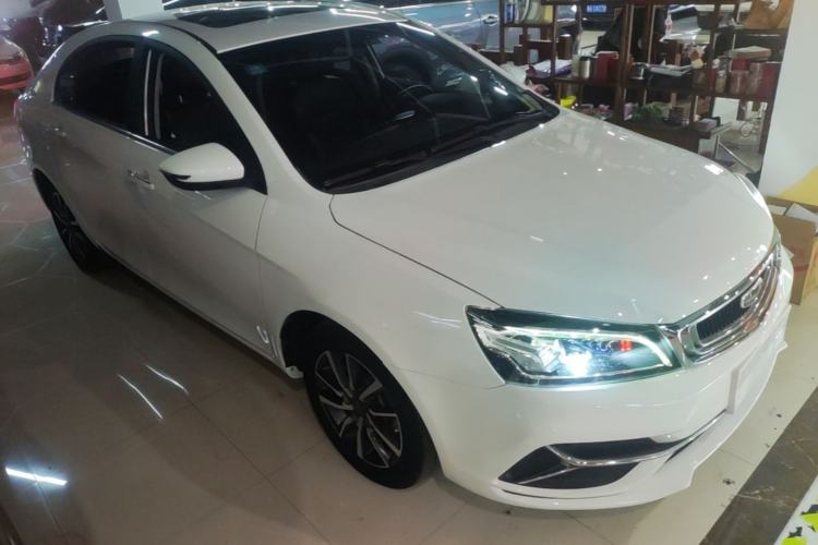Used Geely Auto Emgrand 2019 Leading Edition 1.5L CVT Upward-Connected Model China VI Standard Front Right 45 Deg