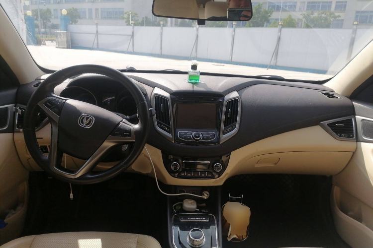 Used CHANGAN Eado New Energy 2016 Pure Electric Deluxe Model
