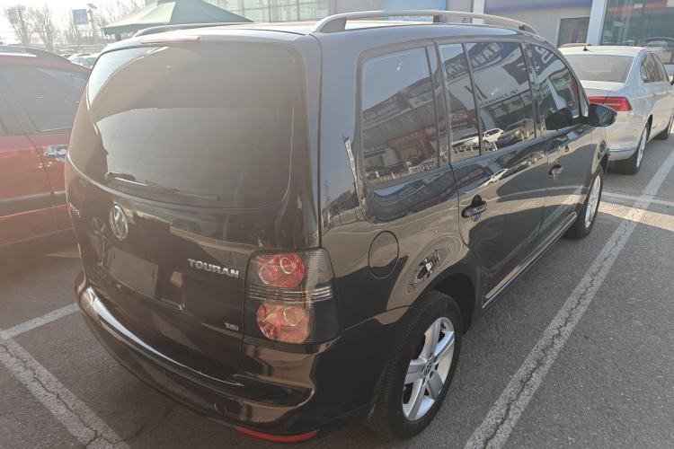 Used Volkswagen Touran 2013 1.4T DSG Comfort Edition 5-Seater
