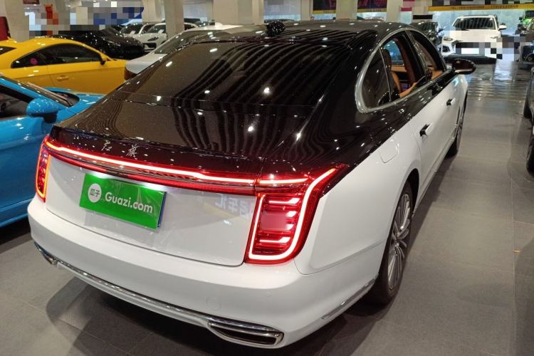 Used Hongqi H9 2020 2.0T Smart Connect Flagship Edition Rear Right 45 Deg