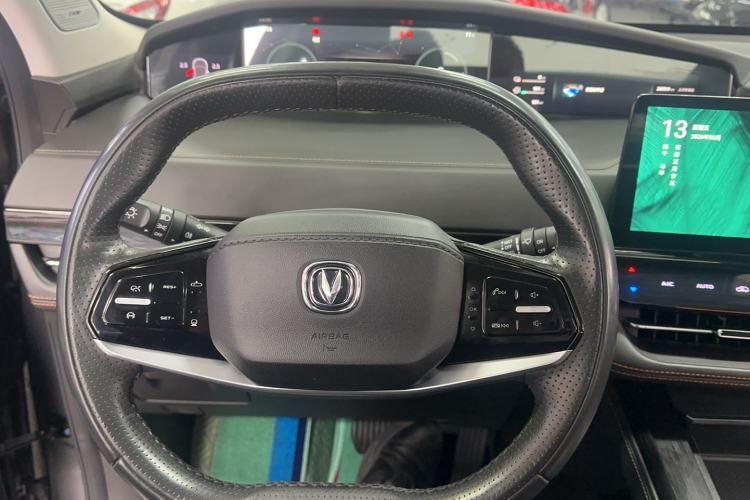 Used CHANGAN UNI-K iDD 2022 Blue Whale iDD 130km 1.5T Excellence Model