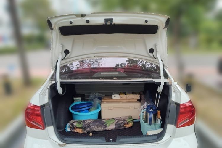 Used Volkswagen Jetta 2017 1.5L Automatic Fashion Model Trunk