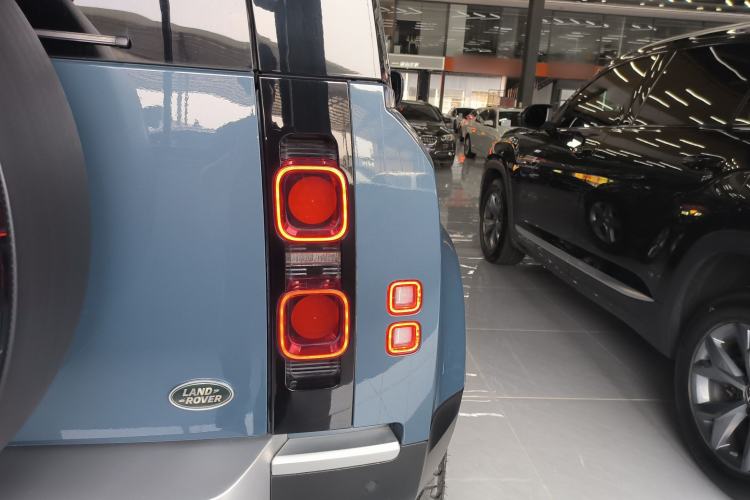 Used Land Rover Defender 2020 110 P400 HSE