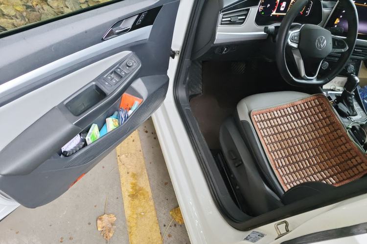 Used Volkswagen Bora 2023 200TSI DSG SmartDrive PRO Edition
