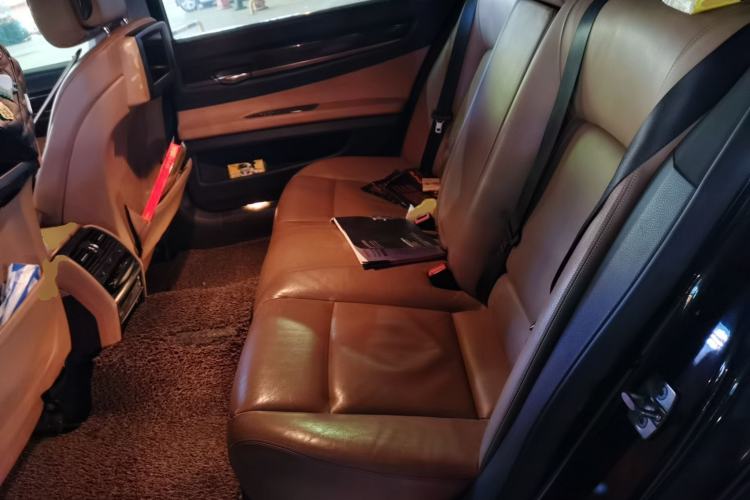 Used BMW 7 Series 2011 730Li Elegant Model
