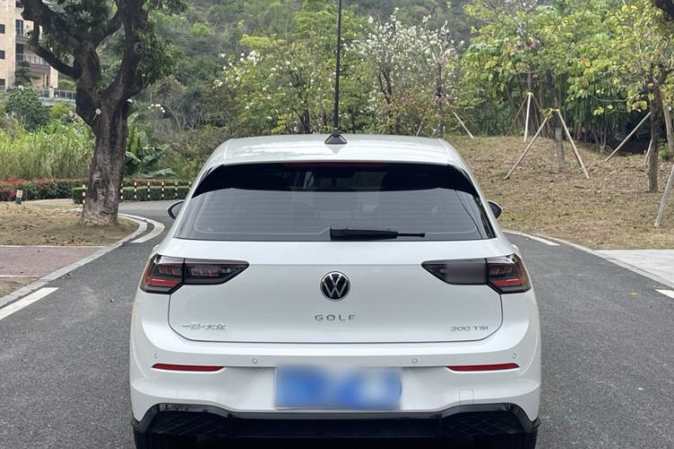 Used Volkswagen Golf 2025 300TSI R-Line
