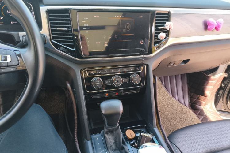 Used Volkswagen Teramont 2020 380TSI Four-Wheel Drive Luxury Version China VI Standard Audio And AC Panel