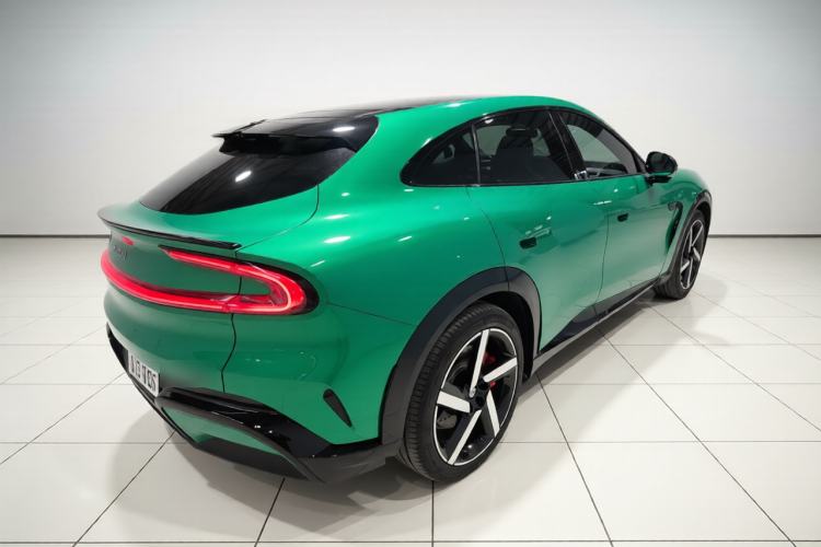 Used Xiaomi Auto YU7 2025 Ultra-Long Range High-Performance All-Wheel-Drive Max Edition
