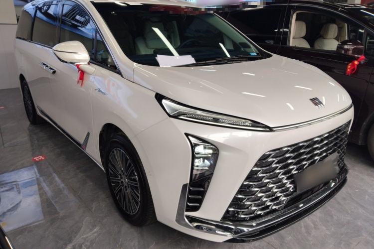 Used Buick GL8 New Energy 2024 Lu Zun Luxury Edition 7-Seater
