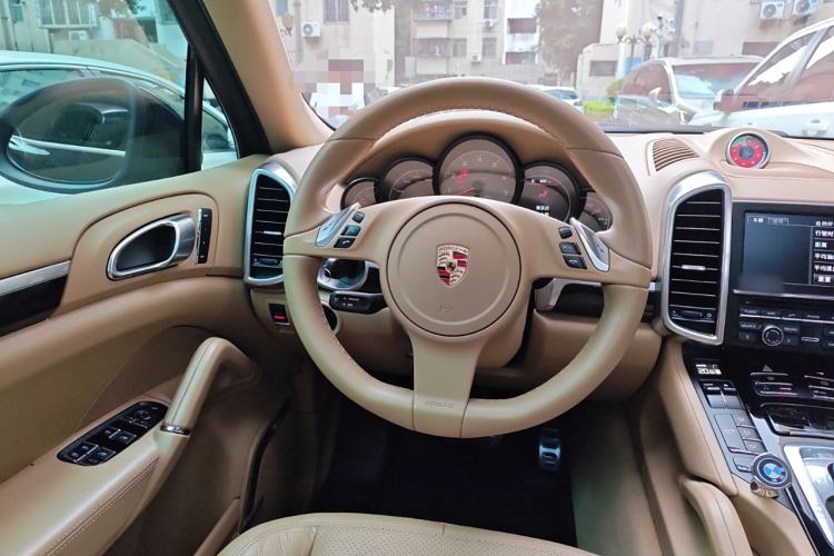 Used Porsche Cayenne 2011 Cayenne S 4.8L
