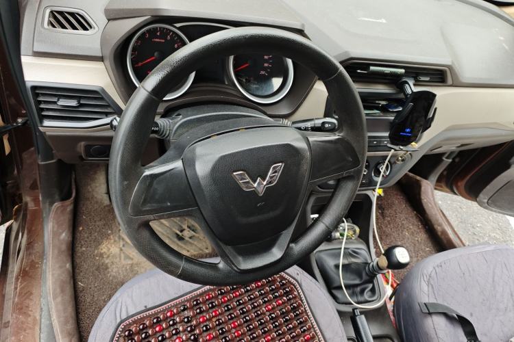 Used Wuling Hongguang 2019 1.5L S Standard Version China VI LAR
