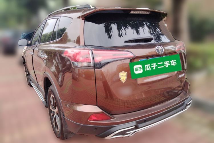 Used Toyota RAV4 2016 2.0L CVT Two-Wheel Drive Fashion Edition China V Standard Rear Left 45 Deg