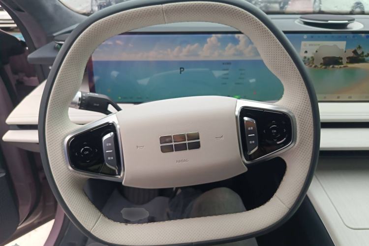 Used Geely Galaxy E8 2024 550 km Range Rear-Drive MAX
