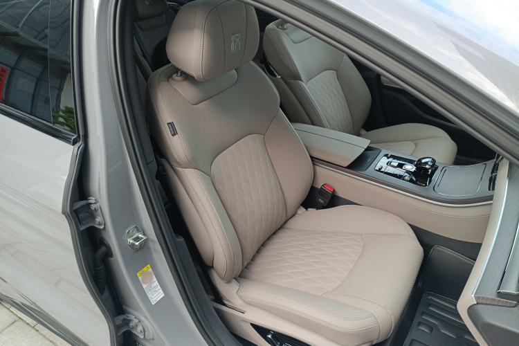 Used BYD Han 2025 EV with 701 km of Laser Radar-Enabled Intelligent Driving