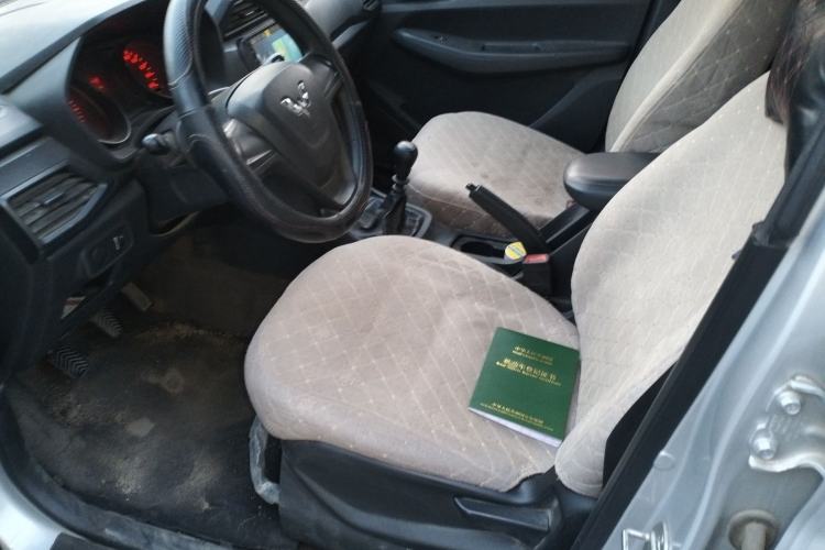 Used Wuling Hongguang 2019 1.5L S Basic Version China VI Standard LAR