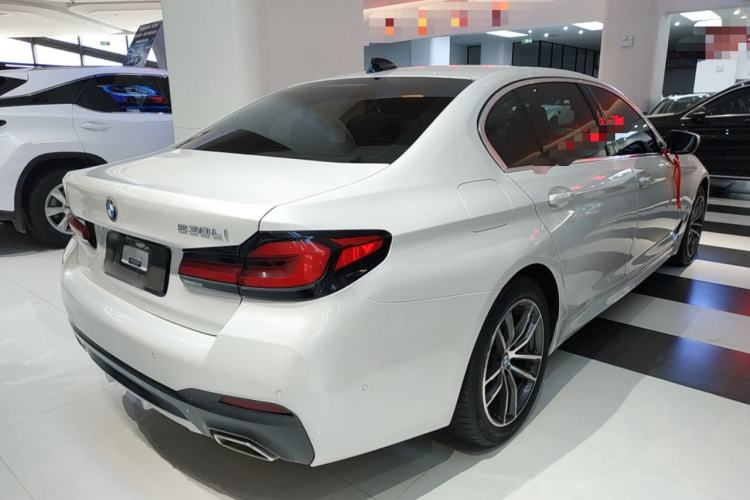 Used BMW 5 Series 2021 Facelifted 525Li M Sport Package Rear Right 45 Deg