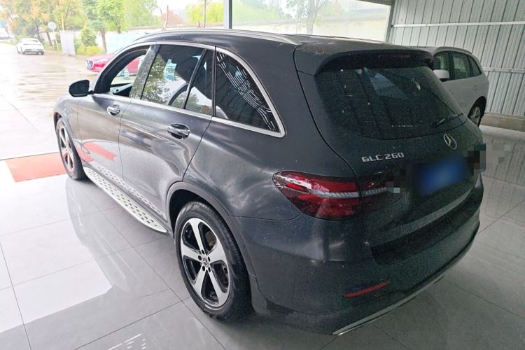 Used Mercedes-Benz GLC 2017 GLC 260 4MATIC Luxury Model
