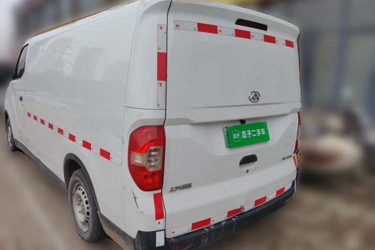 Used SAIC MAXUS EV30 2021 Pure Electric Smart Logistics Expert with Long Wheelbase—CATL