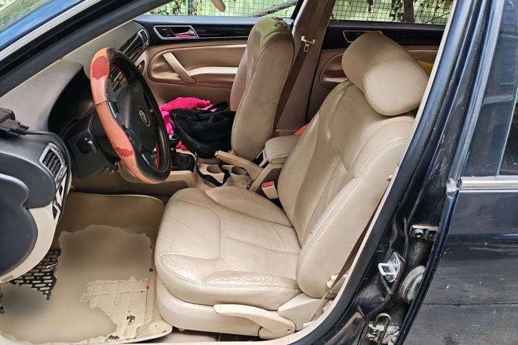 Used Volkswagen Passat 2011 1.8T Manual Luxury Model