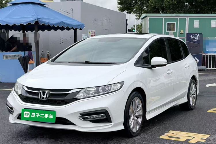 Used Honda Jade 2017 1.8L automatic Comfort version 5 seats Guazi used car, China used car export, Used car for sale, Used cars, Cheapest cars for sale
