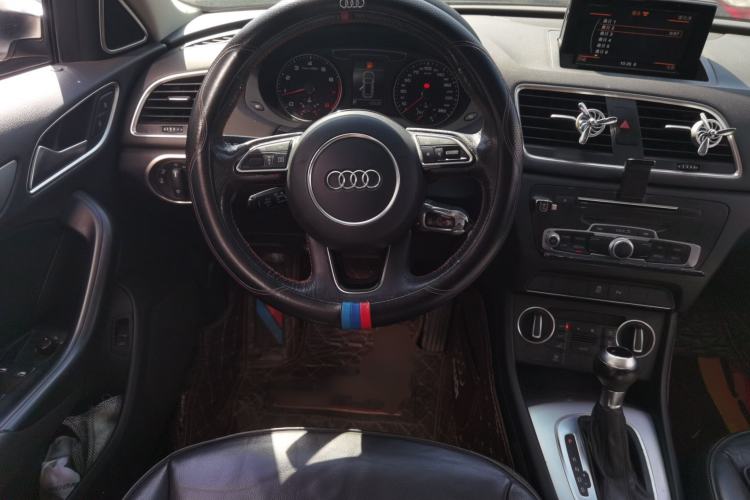 Used Audi Q3 2016 30 TFSI Fashion Model
