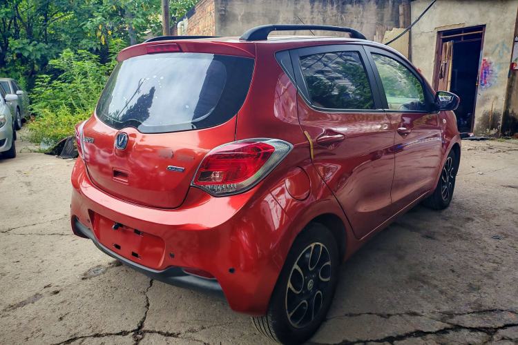 Used CHANGAN Benni 2015 1.4L IMT Luxury Version China IV Standard