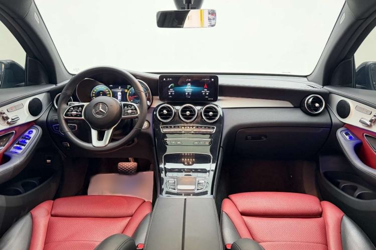 Used Mercedes-Benz GLC Coupe 2021 GLC 260 4MATIC Coupe SUV Interior 2