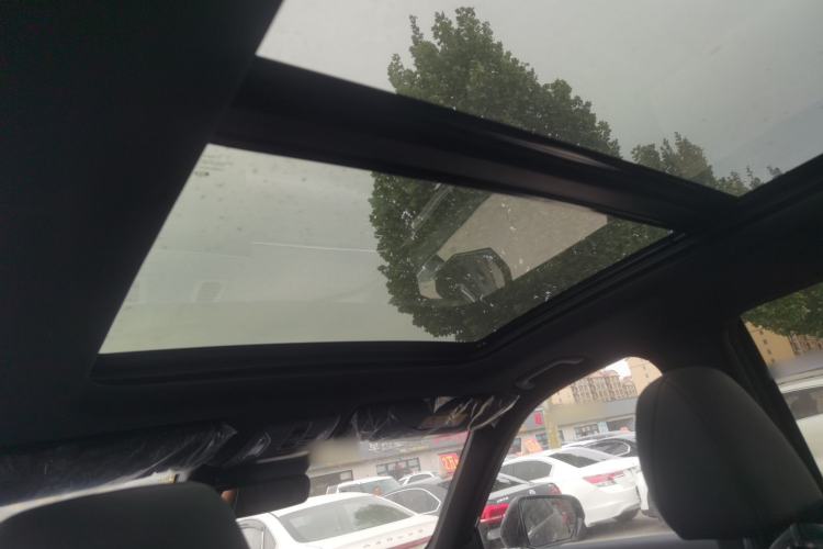 Used GAC Trumpchi GS8 2025 Linghang Series 2.0 TGDI Two-Wheel-Drive Luxury Edition 5 Seats