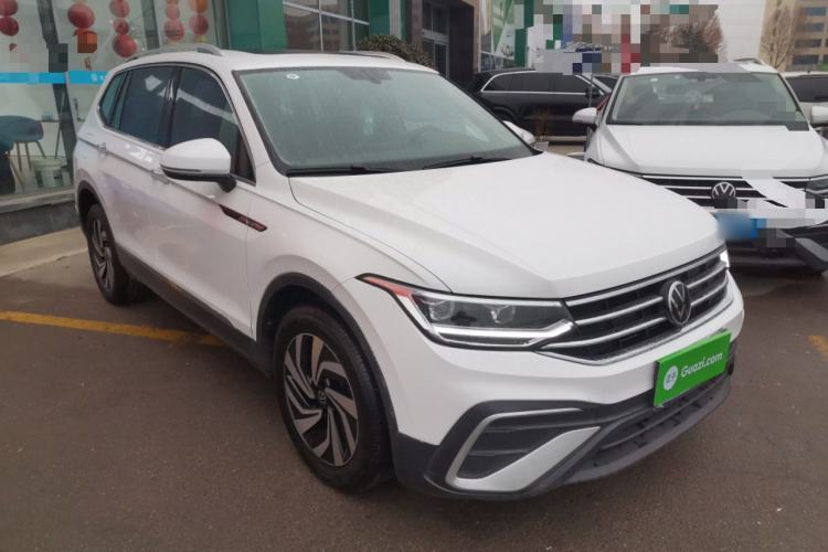 Used Volkswagen Tiguan L 2024 300TSI Automatic Two-Wheel Drive Smart Edition
