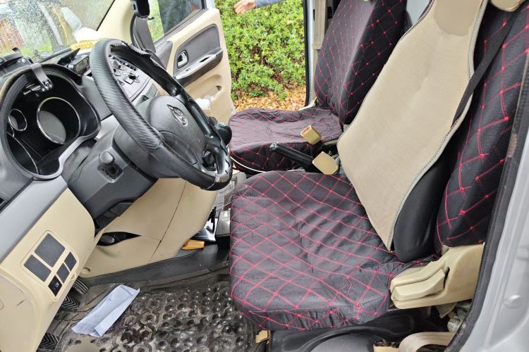 Used CHANGAN KAICHENG Ruixing M90 2017 2.0L Value Edition High-Roof 6-Seater Dual-Swing Doors 4G94S Left Front Seat