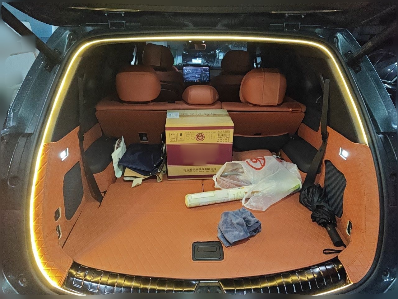 BYD Tang L 2025 DM 200KM Four-Wheel Drive LiDAR Flagship Model — снимка 19