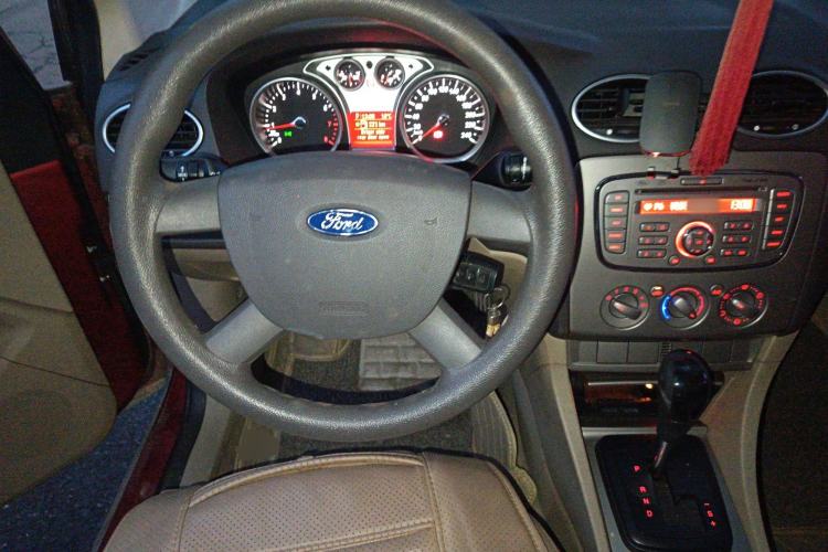 Used Ford Focus 2012 Hatchback Classic 1.8L Automatic Base Model
