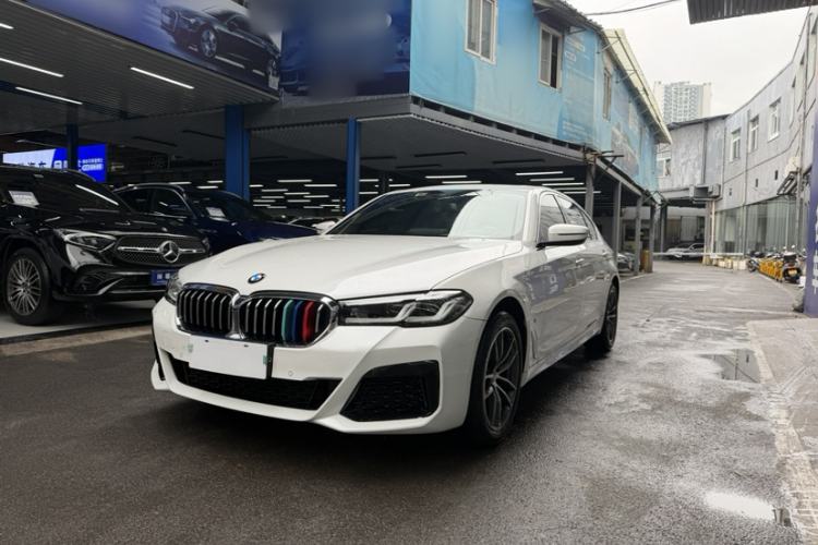 Used BMW 5 Series 2022 525Li M Sport Package Guazi used car, China used car export, Used car for sale, Used  cars, Cheapest cars for sale