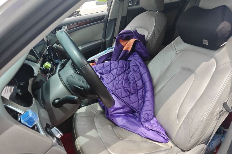 Used Audi A4L 2011 2.0 TFSI Comfort Model
