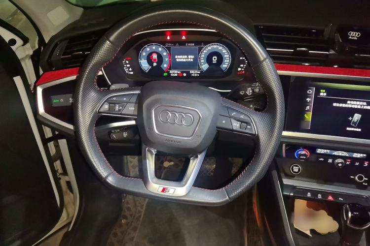 Used Audi Q3 Sportback 2020 40 TFSI Fashion Model
