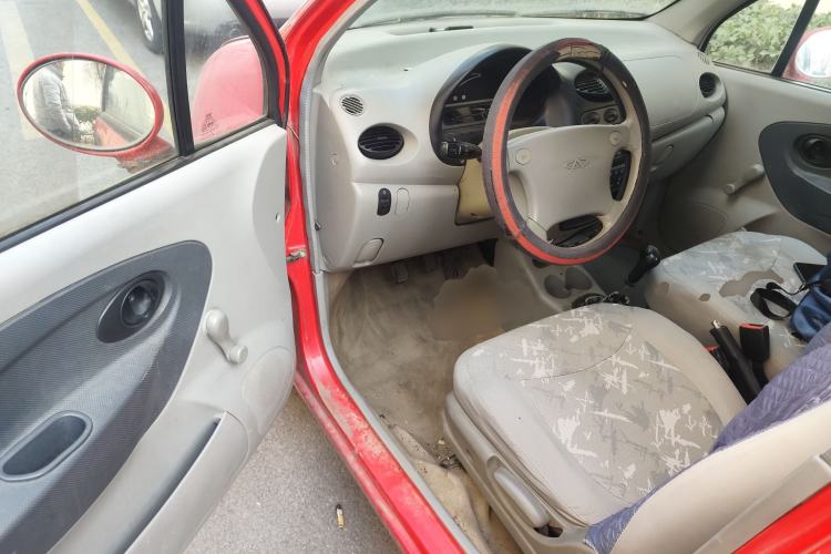 Used Chery QQ3 2012 Fashion Edition 1.0L Manual Champion Version