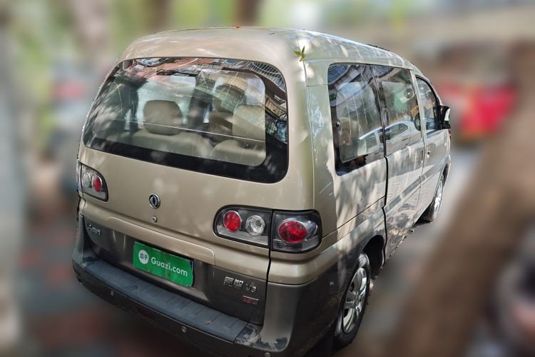 Used FORTHING Lingzhi 2015 V3 1.5L 7-Seater Luxury Model