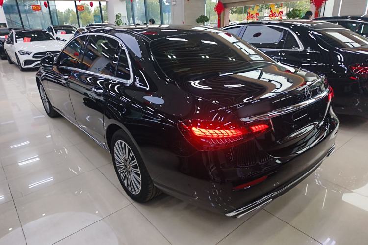 Used Mercedes-Benz E-Class 2023 Updated E 300 L Fashion Edition
