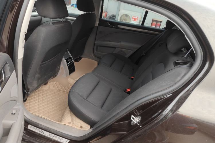 Used Skoda Superb 2013 1.4TSI DSG Sport Edition Left Rear Seat