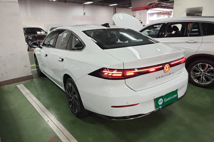 Used Volkswagen Sagitar 2026 Model L 300TSI DSG Luxury Version Rear Left 45 Deg