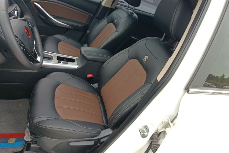 Used BYD Song 2018 1.5TID Automatic Smart Connect Prestige Model
