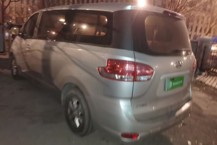 Used SAIC MAXUS G10 2014 2.0T Automatic Elite Edition
