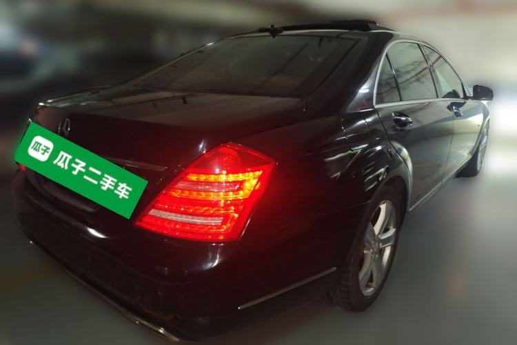 Used Mercedes-Benz S-Class 2011 S 350 L CGI Rear Right 45 Deg