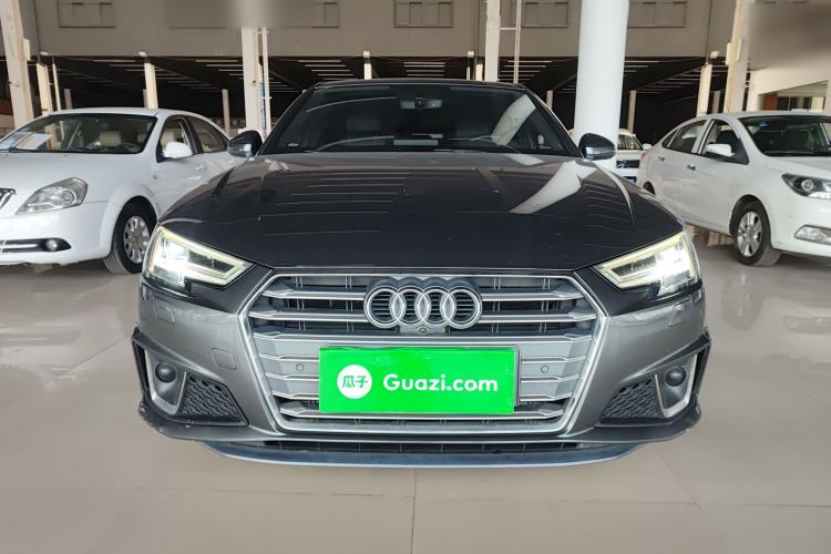 Used Audi A4L 2019 40 TFSI Fashion Edition China VI Emission Standard

