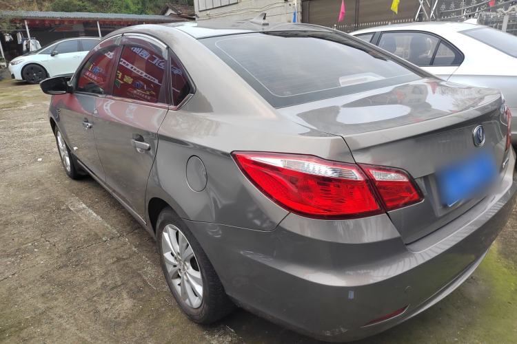 Used CHANGAN Eado 2014 1.6L Manual Luxury Model
