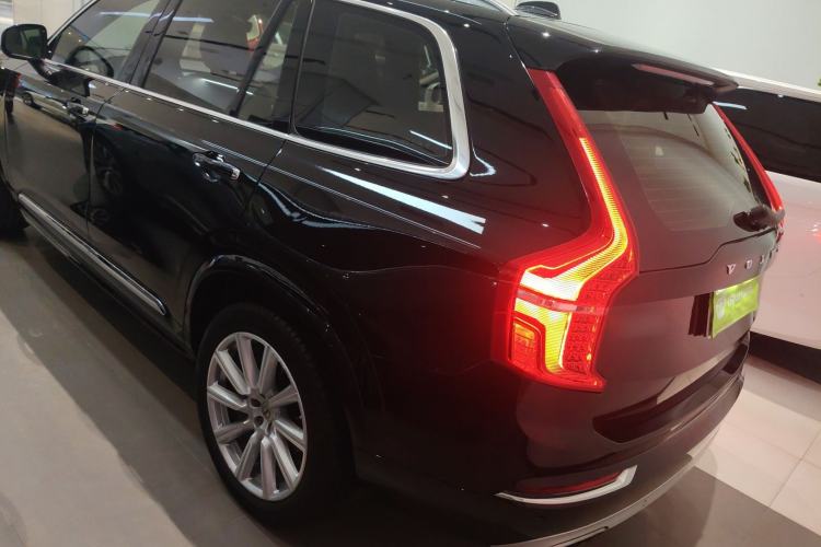 Used Volvo XC90 2019 T6 Zhiyi Edition 7-Seater China VI Standard
